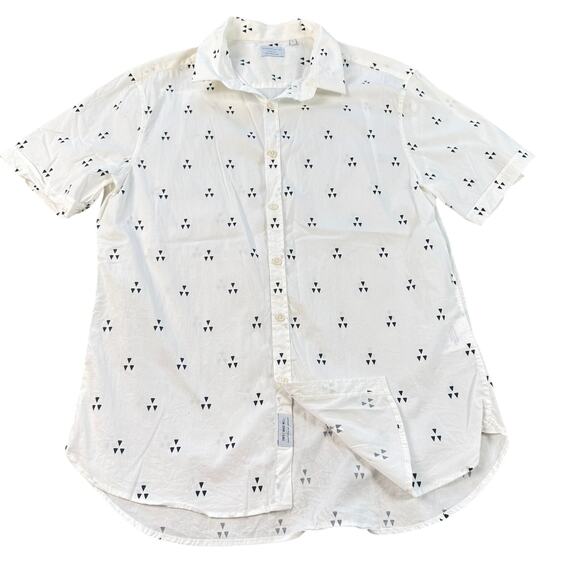 7 Diamonds Shirt Mens L White Short Sleeve Button Up W Triangle Pattern - Picture 1 of 8